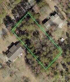 7813 Benning Street, Charlotte, NC 28216