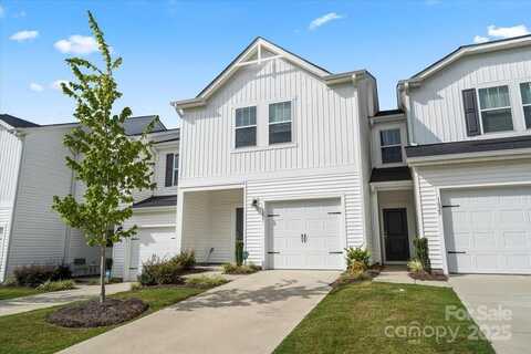 1021 Plumcrest Drive, Charlotte, NC 28216