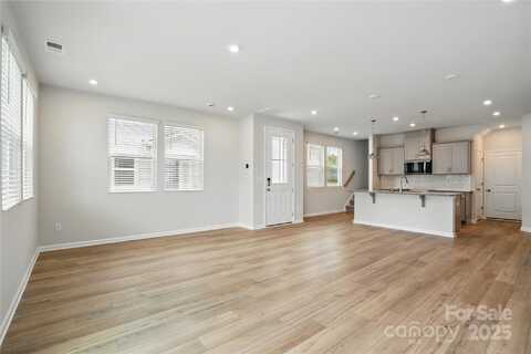 2027 Vinyasa Lane, Charlotte, NC 28215