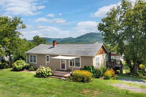 31 Skyland Circle, Asheville, NC 28804