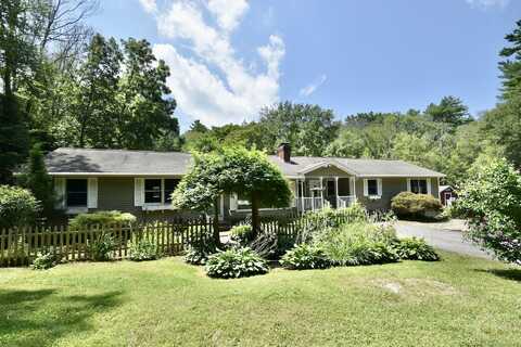 240 Ravenelle Road, Thompson, CT 06255