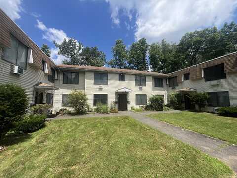 67 Dallas Terrace, Waterbury, CT 06705