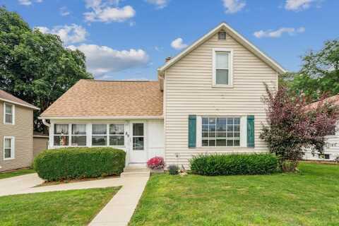 89 Hill, Dubuque, IA 52001
