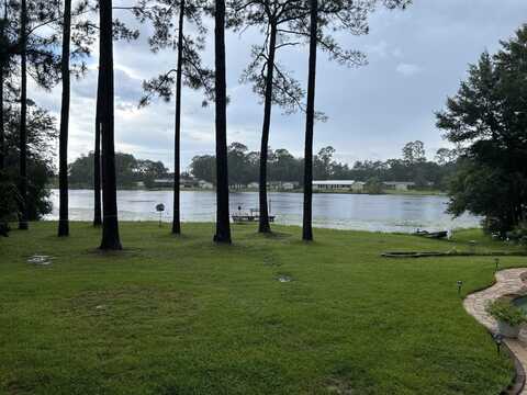 4777 Meadow Lake Drive, Crestview, FL 32539