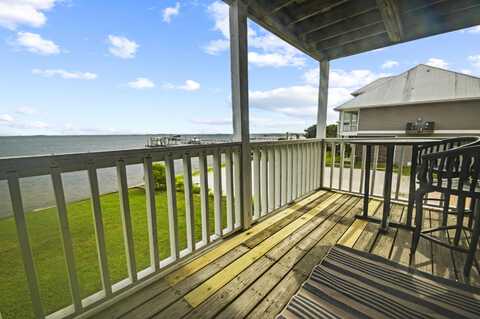 5539 Soundside Drive, Gulf Breeze, FL 32563