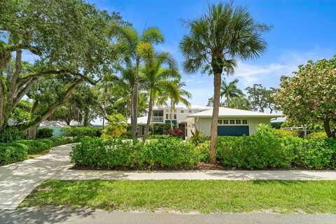 700 SW St Lucie Crescent, Stuart, FL 34994