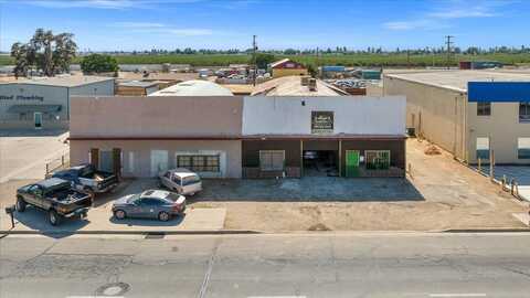 1533 K Street S, Tulare, CA 93274