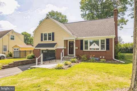 38 HIGHLAND DRIVE, TELFORD, PA 18969