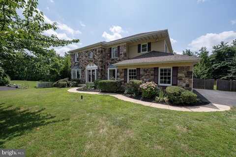 927 CAPITOL CIRCLE, NORRISTOWN, PA 19403