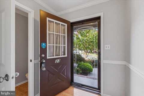 33 EASTON COURT, LAWRENCEVILLE, NJ 08648