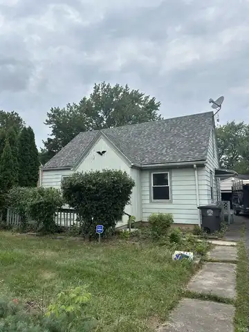 310 W Pettit Avenue, Fort Wayne, IN 46807