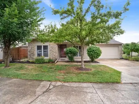 6251 Sawmill Woods Drive, Fort Wayne, IN 46835