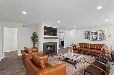 600 Bedfort Drive, Duluth, GA 30096