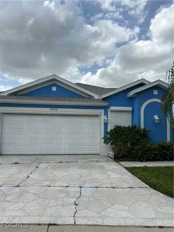 10700 Aqua Surf Court, Estero, FL 33928