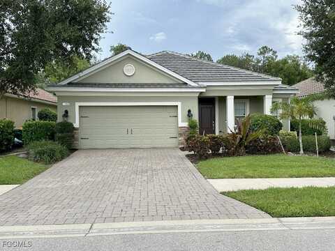 3635 Canopy Circle, Naples, FL 34120