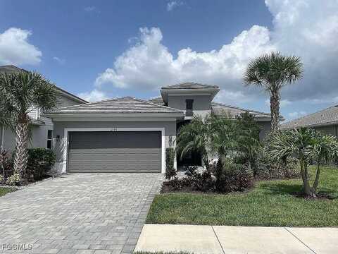 2190 Clementine Street, Naples, FL 34120