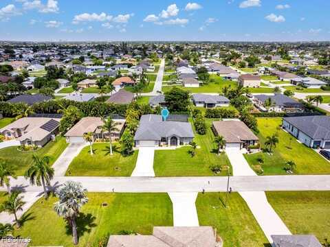 3017 SW 2nd Place, Cape Coral, FL 33914