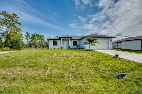 923 Belmont Street E, Lehigh Acres, FL 33974