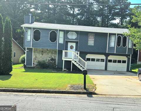 637 Pepperwood, Stone Mountain, GA 30087