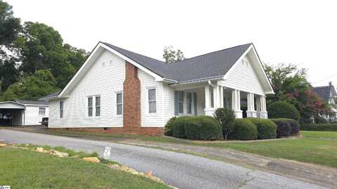 102 Wardlaw Street, Abbeville, SC 29620