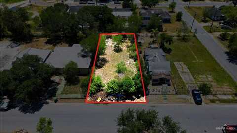 222 W Pablo Layton Street, Elsa, TX 78543