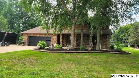 2814 1st St SW, MASON CITY, IA 50401