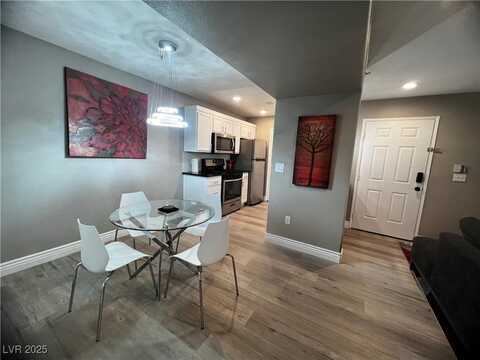 950 Seven Hills Drive, Henderson, NV 89052