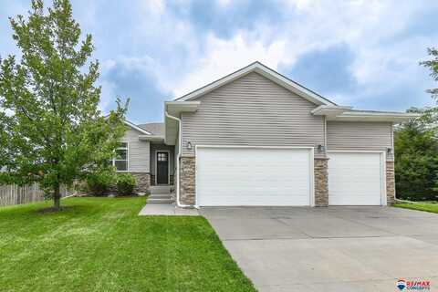 8918 S 72Nd Street, Lincoln, NE 68516