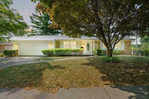 2415 Woodview Drive, Lansing, MI 48911