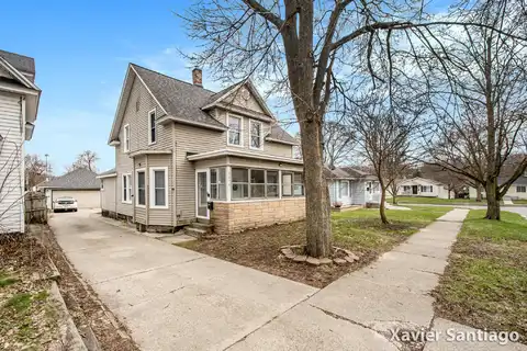 2050 Arnold Avenue SW, Wyoming, MI 49509