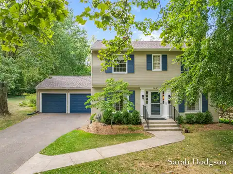 1643 Gorham Drive SE, Grand Rapids, MI 49506