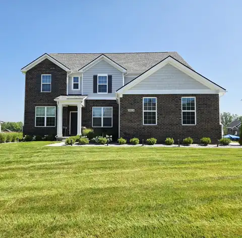58674 Rachel Drive Drive, South Lyon, MI 48178