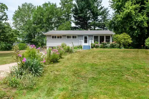 3451 Midway Drive, Sodus, MI 49126