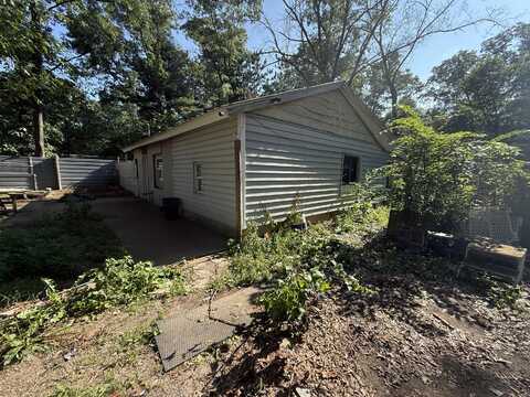 3646 S Dogwood Lane, White Cloud, MI 49349