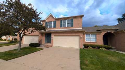 23721 W Lake Circle, Brownstown, MI 48183