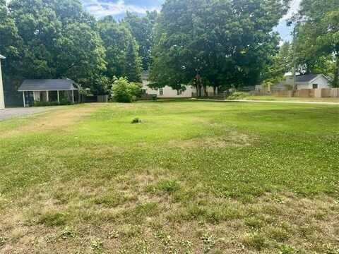 402 Spruce Street, Vicksburg, MI 49097