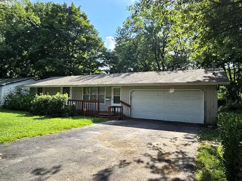 1053 S Bruce Avenue, Springfield, MO 65804