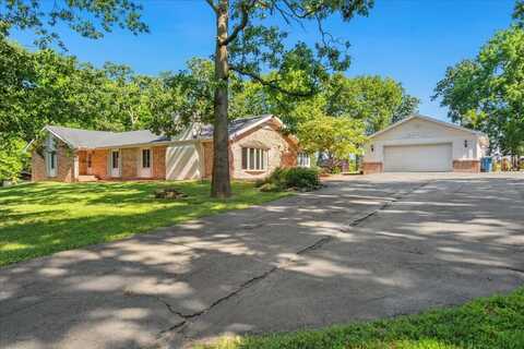 3015 W Bridlewood Trail, Ozark, MO 65721