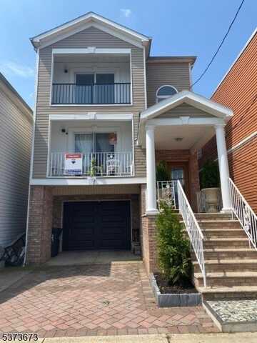 144 Port Ave, Elizabeth, NJ 07206