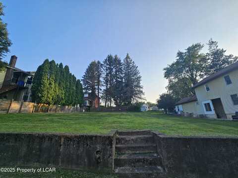 25-29 E Oak Street, Pittston, PA 18640