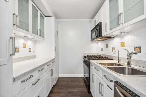 7004 BLVD EAST, Guttenberg, NJ 07093