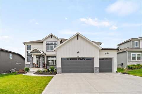 1709 SW Hightown Drive, Lees Summit, MO 64082