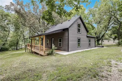 303 W 3rd Street, Freeman, MO 64746