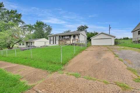 426 N 83rd Place, Kansas City, KS 66112