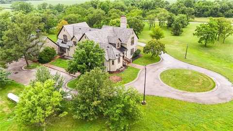 879 N 200 Road, Baldwin City, KS 66006