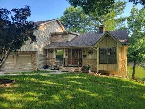 13015 E 58th Street, Kansas City, MO 64133