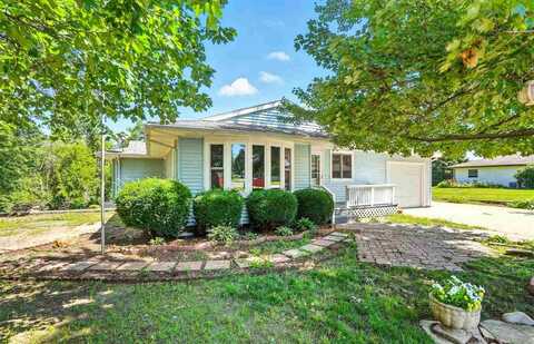 520 14th st, Wellman, IA 52356
