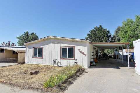 5685 E Woodcross Dr, Boise, ID 83716