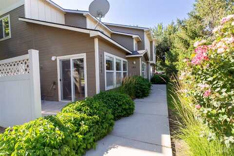 11073 W Garverdale Ln, Boise, ID 83713