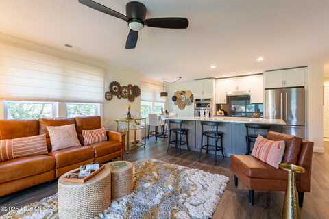 3350 Club Villas Drive SE, Southport, NC 28461